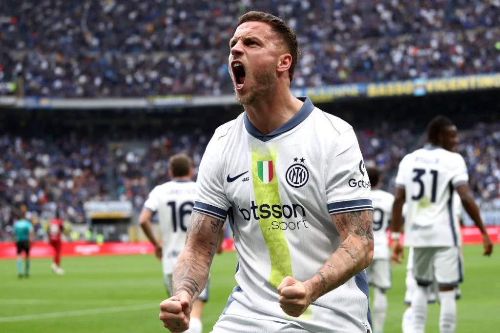 A Seriyası: Lider 3 xalı 3 qolla qazanıb - VİDEO