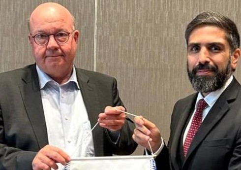 AFFA prezidenti UEFA-nın İcraiyyə Komitəsinin üzvü ilə görüşüb