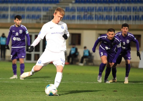 Aleksey İsayev zədələnib