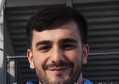 Almaniyada yaşayan azərbaycanlı: "Frayburq" fanatlarına kompotumuzu içməyi məsləhət görərdim"