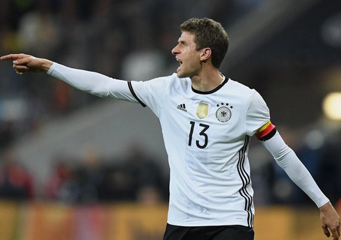 Almaniyalı futbolçu millidəki karyerasını başa vurub