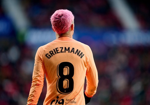 Antuan Qrizmann "Atletiko"nun tarixinə düşüb