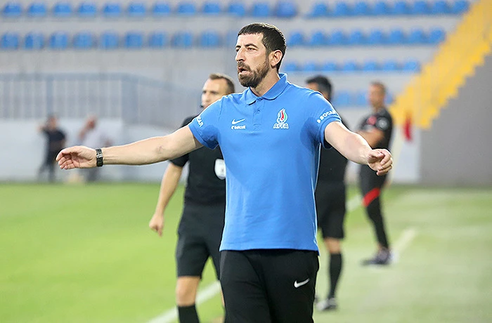 Aqil Nəbiyev: "Uşaqlar buna görə əziyyət çəkirlər"