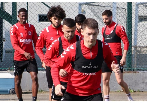 "Araz-Naxçıvan"ın iki futbolçusu zədələrini sağaldaraq məşqlərə başlayıblar