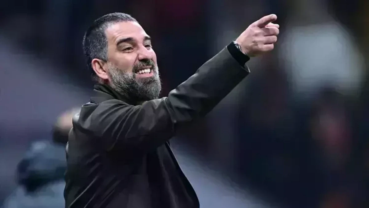 Arda Turan qırmızı vərəqə ilə cəzalandırılıb - VİDEO