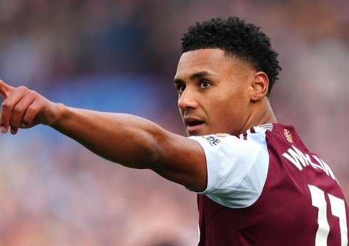 "Aston Villa"nın hücumçusu "Mançester Yunayted"ə keçə bilər