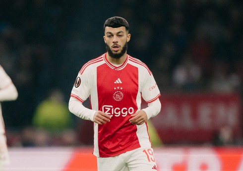 "Ayaks" Avropa çempionatının bombardirini Fransa klubuna satıb