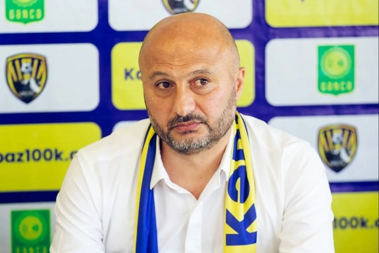 Azər Məmmədov "Kəpəz"ə qayıdır: Danışıqlar başlayıb