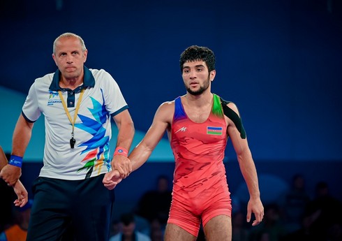 Azərbaycan güləşçiləri beynəlxalq turnirlərdə üç medal qazanıblar