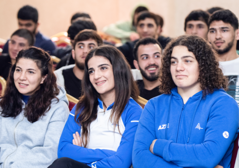 Azərbaycan güləşçiləri üçün növbəti seminar keçirilib