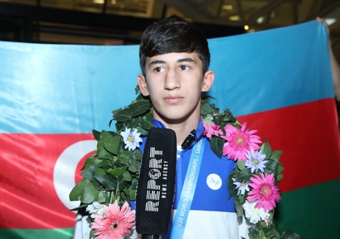 Azərbaycan güləşçisi: "Əminəm ki, növbəti illərdə medalımın əyarını qızıla dəyişəcəm"