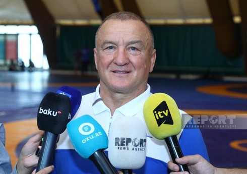 Azərbaycan millisinin baş məşqçisi dünya çempionatında üç güləşçidən uğurlu nəticə gözləyir