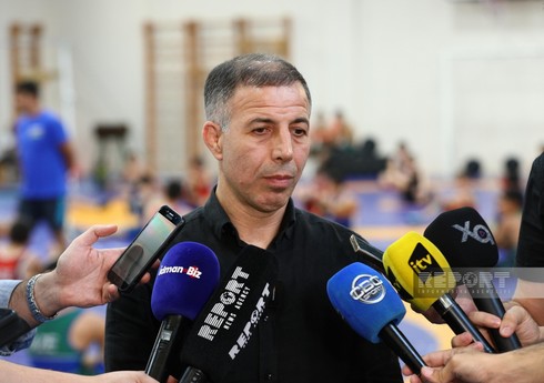 Azərbaycan millisinin böyük məşqçisi: "Gimnaziyada güləşlə məşğul olanların hər biri xoş gələcək vəd edir"
