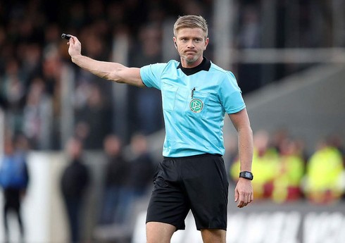 Azərbaycan millisinin oyununa təyinat alan hakim Bundesliqa nəhənglərinin matçını idarə edib