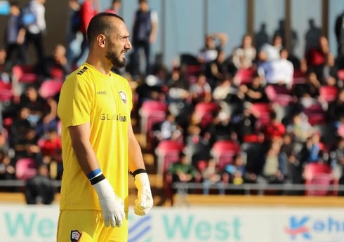 Azərbaycan millisinin qapıçısı: "Bunun üçün ikiqat çalışmalı və özümü göstərməliyəm"