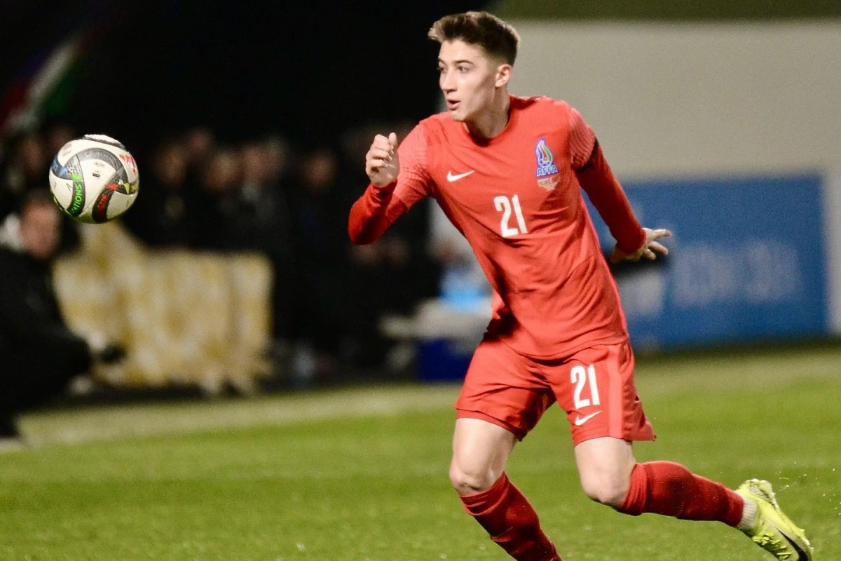 Azərbaycan millisinin üzvü mərc oyunlarına görə futboldan uzaqlaşdırılıb