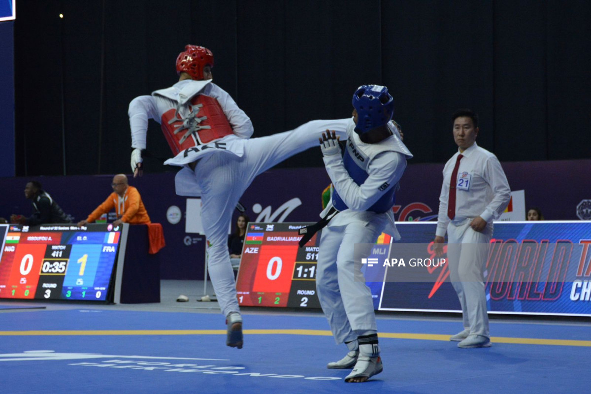 Azərbaycan taekvondoçusu dünya çempionatında 1/4 finala yüksəlib - FOTO - YENİLƏNİB