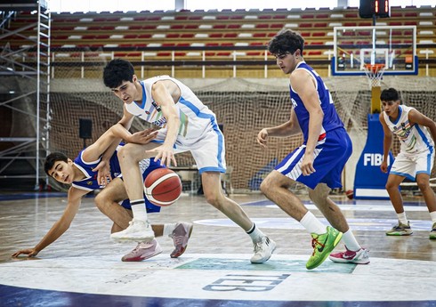 Azərbaycanın basketbol millisi Ermənistan yığmasını darmadağın edib