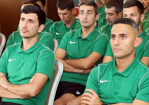 Azərbaycanın FİFA hakimləri UEFA-nın seminarında iştirak edəcəklər