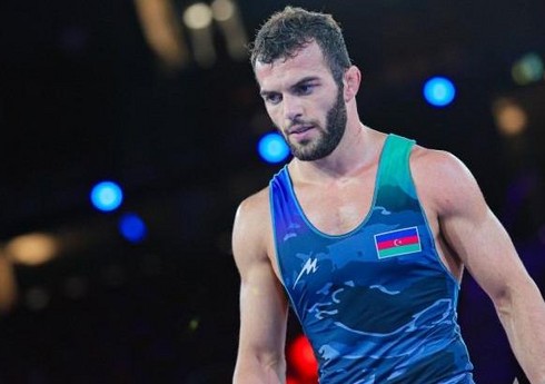 Azərbaycanın güləşçisi erməni rəqibini məğlub edərək, olimpiadaya lisenziya qazanıb - YENİLƏNİB-3