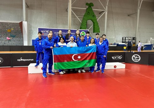 Azərbaycanın stolüstü tennisçiləri beynəlxalq yarışda 10 medal qazanıblar
