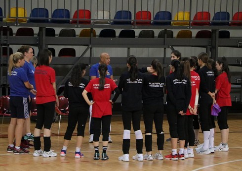 Azərbaycanın voleybol millisi EEVZA çempionatında bu gün ilk oyununa çıxacaq