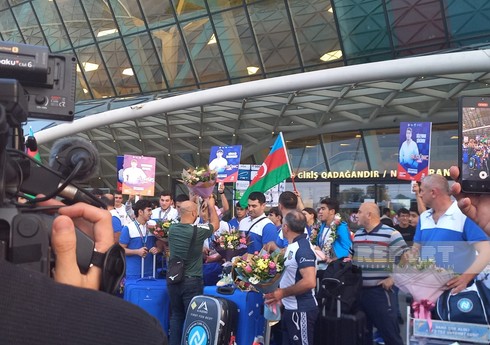 Azərbaycanın yeniyetmə cüdoçuları Xorvatiyadan Vətənə qayıdıblar