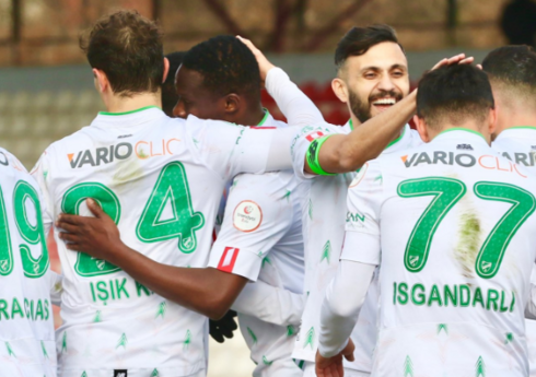 Azərbaycanlı futbolçu Türkiyə Kubokunun matçında məhsuldar ötürmə verib