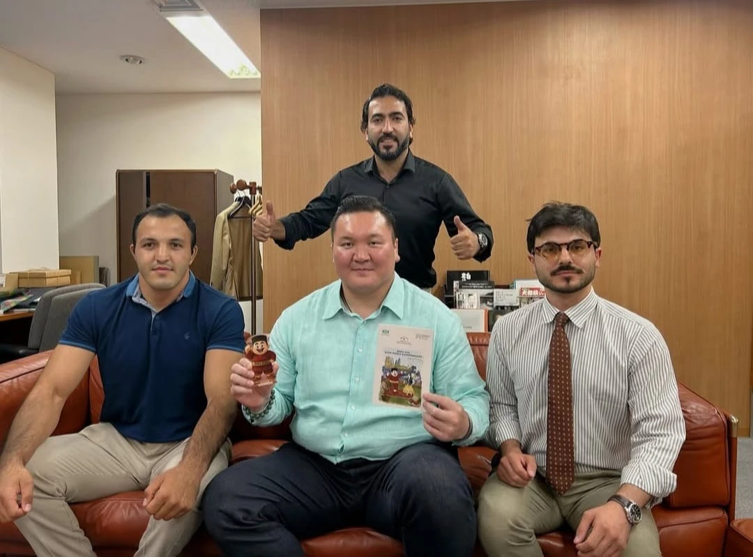 Bakıda sumo əfsanəsi ilə görüş keçirilib - FOTO