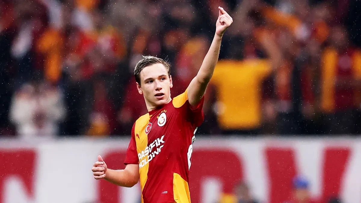 Batrakov İkardi və Jardelin rekordunu təkrarladı