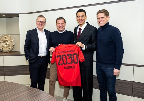 "Bavariya" futbolçusu ilə müqavilə müddətini uzadıb