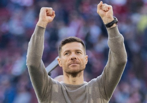 "Bavariya" klubu "Qarabağ"ın rəqibinin baş məşqçisi ilə danışıqlara başlayıb