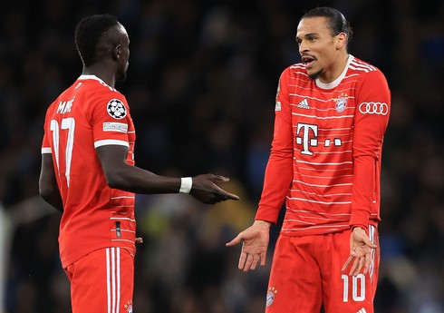 “Bavariya” komanda yoldaşını vuran Sadio Maneni rekord məbləğdə cərimələyib