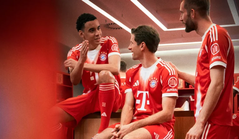 “Bavariya” yeni mövsüm formasını təqdim edib - FOTO