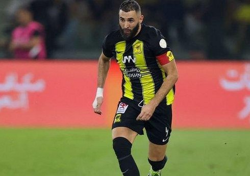 Benzema Səudiyyə Ərəbistanı klubunun düşərgəsini tərk edib