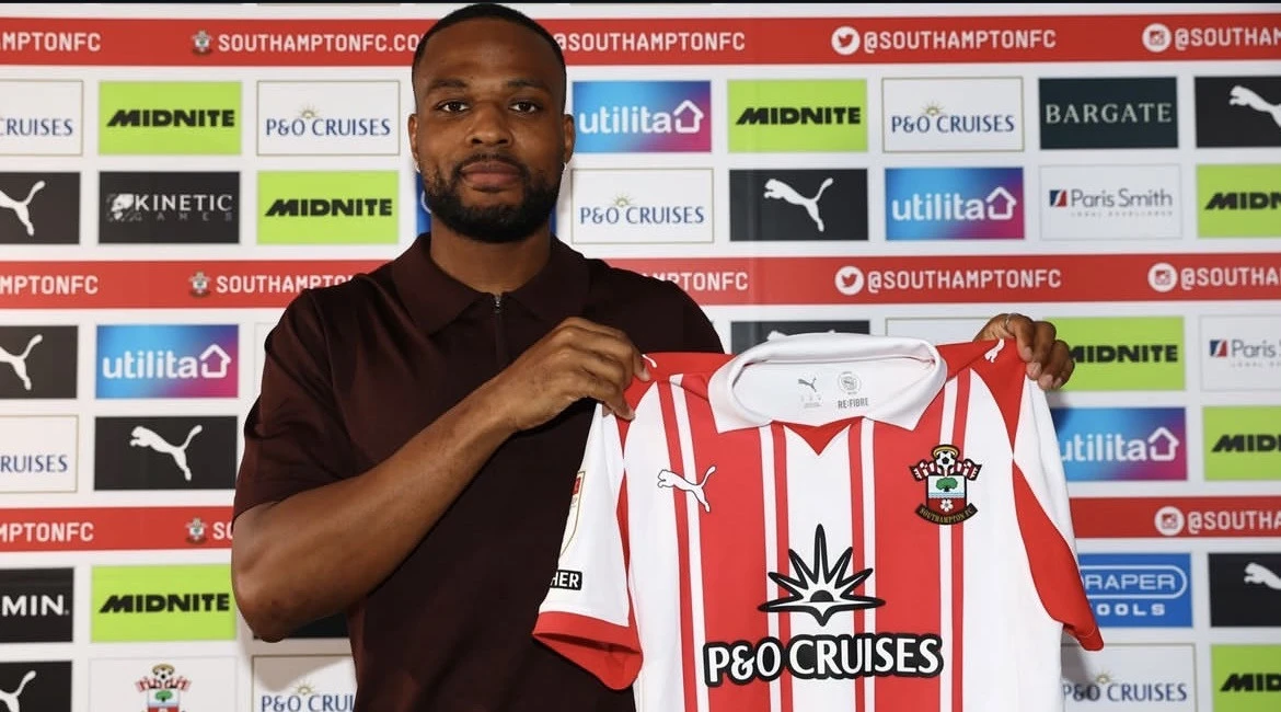 “Beşiktaş”ın sabiq üzvü Çempionşip klubunda - RƏSMİ