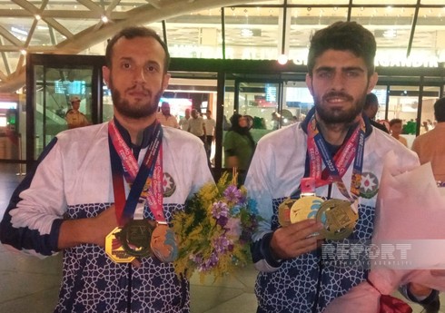 Beynəlxalq yarışlarda uğurla çıxış edən parataekvondoçularımız Vətənə dönüblər