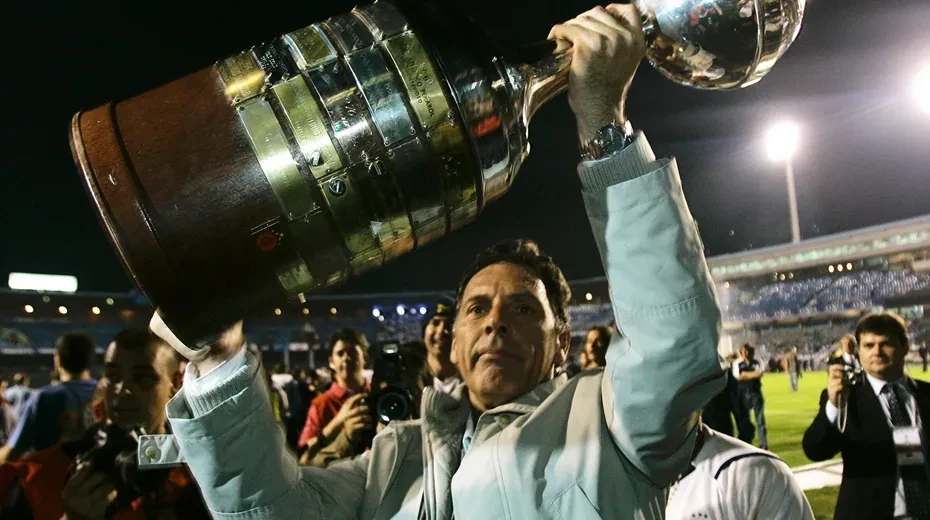 “Boka Xuniors”un baş məşqçisi vəfat edib