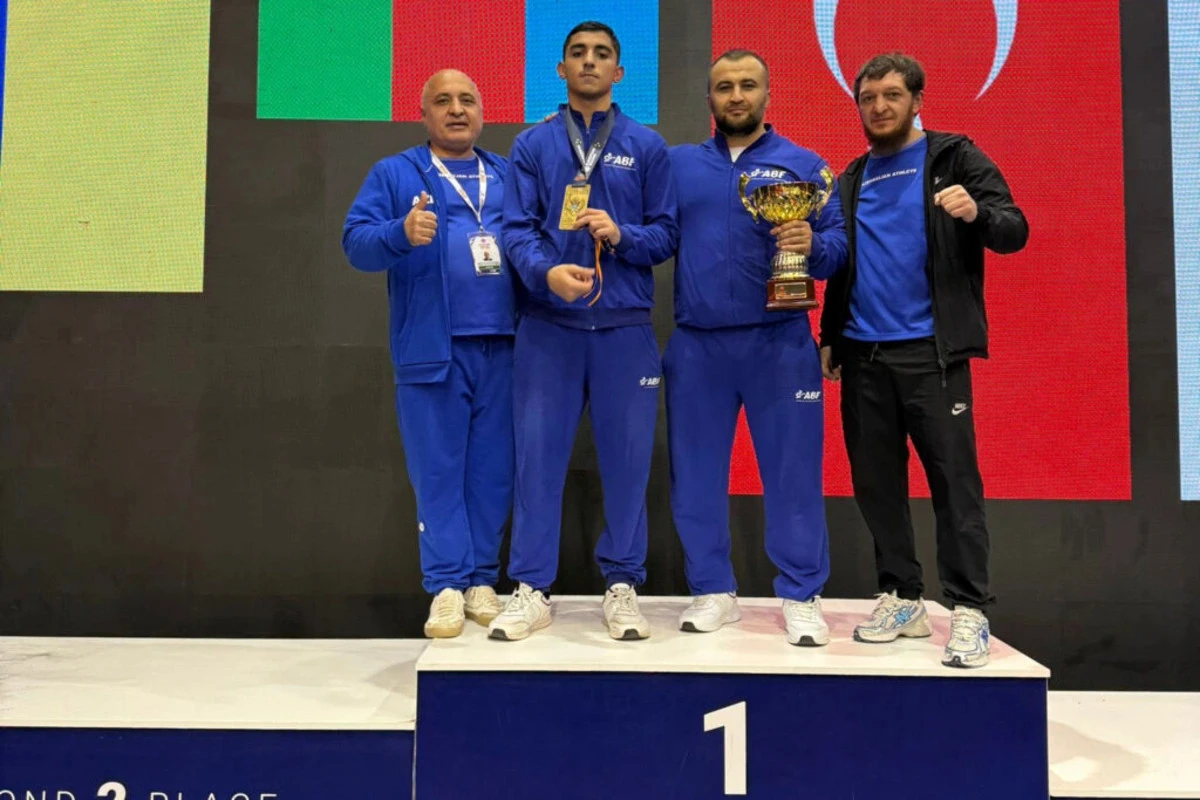 Boksçularımız Avropa çempionatını 8 medalla başa vurub