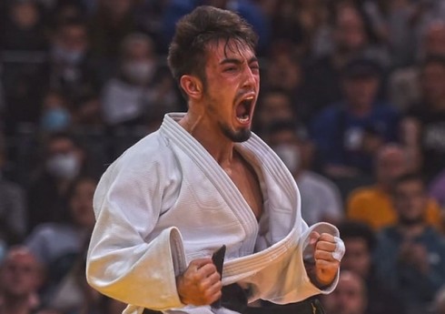 Böyük Dəbilqə: Balabəy Ağayev bürünc medal qazanıb