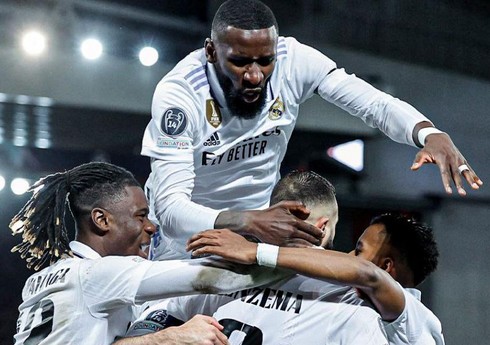 Çempionlar Liqası: "Real Madrid" "Liverpul"a, "Napoli" "Ayntraxt"a qalib gəlib