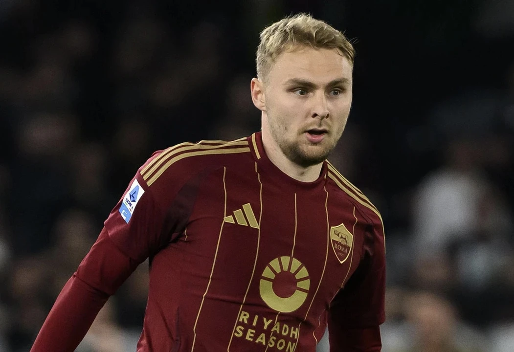 Danimarka millisinin üzvü “Qalatasaray”a qayıdır