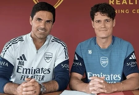 Danimarka millisinin üzvü "Arsenal"da - RƏSMİ
