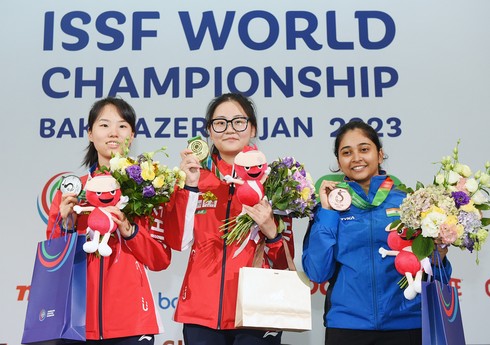 Dünya çempionatı: pnevmatik tüfəngdən atəş üzrə yarışda Çin idmançıları fərqləniblər