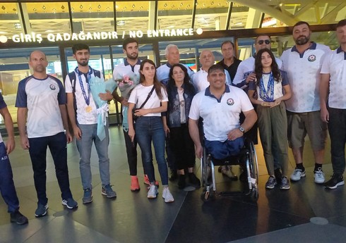 Dünya çempionatında uğurlu çıxış etmiş Azərbaycan para-atletləri Vətənə qayıdıblar