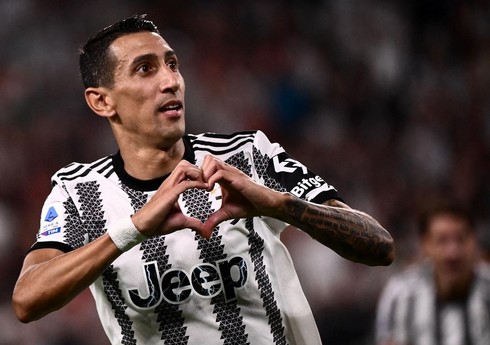 Dünya çempionu "Yuventus"la vidalaşıb