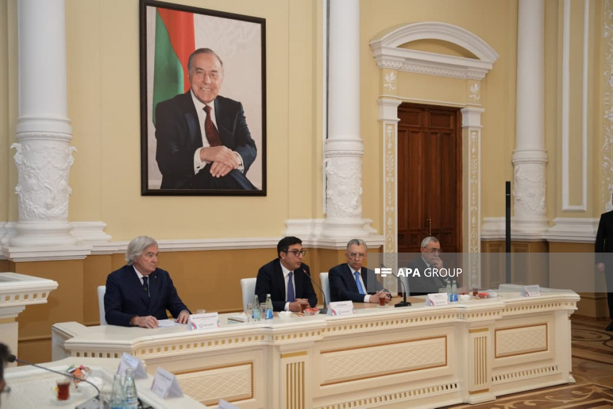 Dünya İdman Paytaxtı titulu Monakodan Bakıya təhvil verilib - FOTO