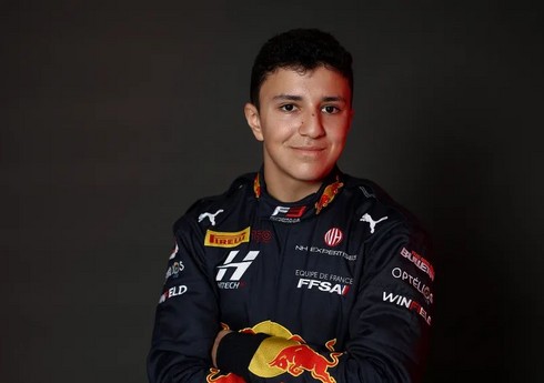 Əlcəzairəsilli pilot "Formula 1" komandası ilə müqavilə bağlayıb