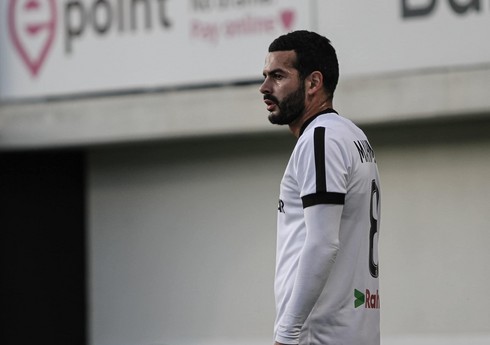 Emin Mahmudov "Neftçi"nin tarixinə düşüb