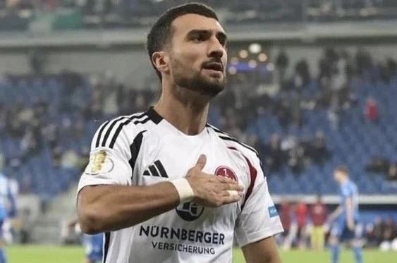 Emreli “Nürnberq”lə vidalaşdı